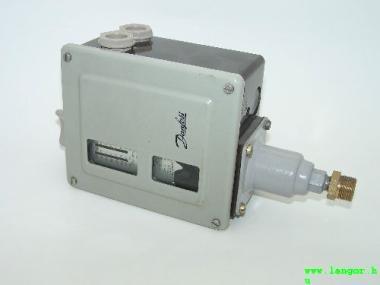 Nyomáskapcs. Danfoss RT-1 -0,8-5 bar